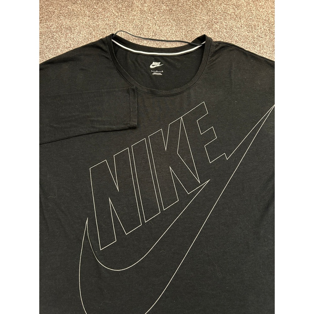 Nike Long Sleeve Top Womens Large Black Excellent Graphic Swoosh Curved Hem